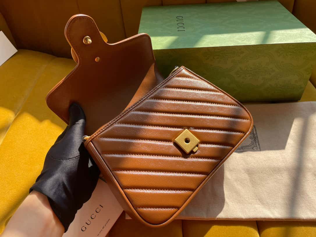 Gucci GG Marmont Mini Top Handle Bag 583571 21x15.5x8cm
